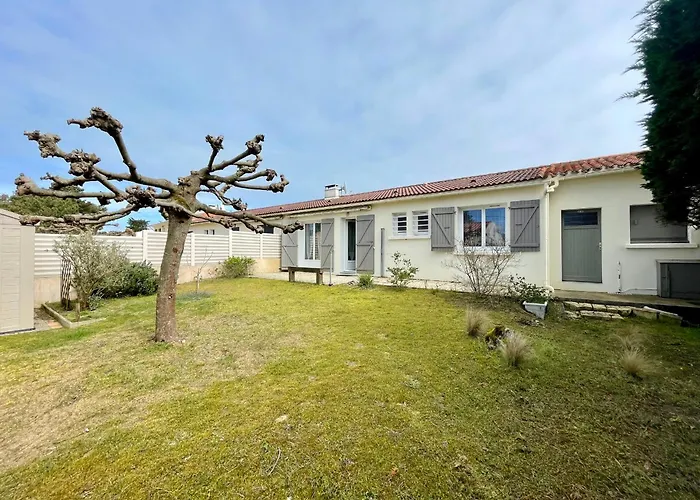 **maison 3 Pieces Avec Jardin A 350m Du Bord De - Wifi, Terrasse, Parking** - Fr-1-231-220