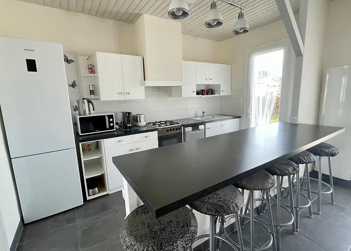 **maison 3 Pieces Avec Jardin A 350m Du Bord De - Wifi, Terrasse, Parking** - Fr-1-231-220 * Brétignolles-sur-Mer