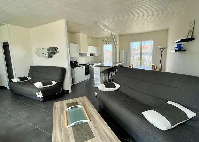 **maison 3 Pieces Avec Jardin A 350m Du Bord De - Wifi, Terrasse, Parking** - Fr-1-231-220