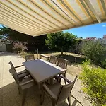 Prázdninový dům **maison 3 Pieces Avec Jardin A 350m Du Bord De - Wifi, Terrasse, Parking** - Fr-1-231-220 *