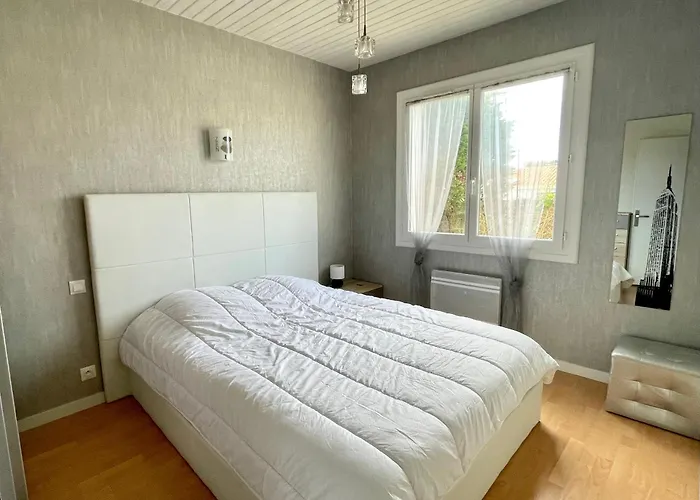 Tatil Evi **maison 3 Pieces Avec Jardin A 350m Du Bord De - Wifi, Terrasse, Parking** - Fr-1-231-220